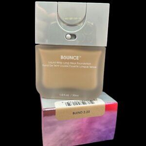 Bounce beauty blender liquid whip long wear foundation #2.20 - 1oz - NIB